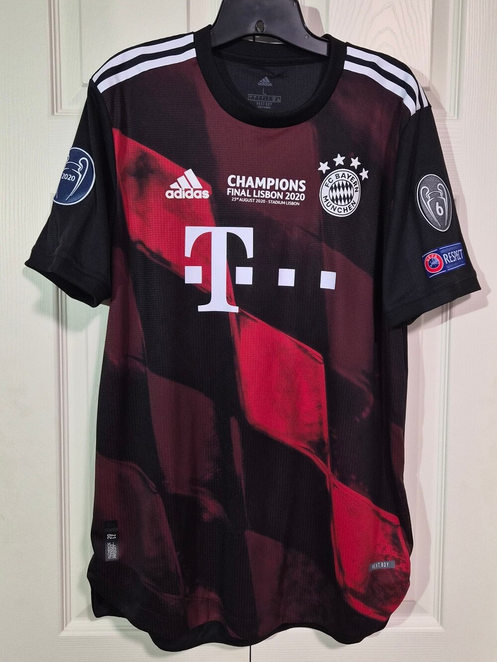 Men's Authentic Adidas 2020/21 Champions League "Bayern Munich" 3rd Jersey Sz. L